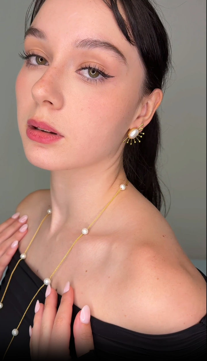 Colar de Pérolas Titan Dourado